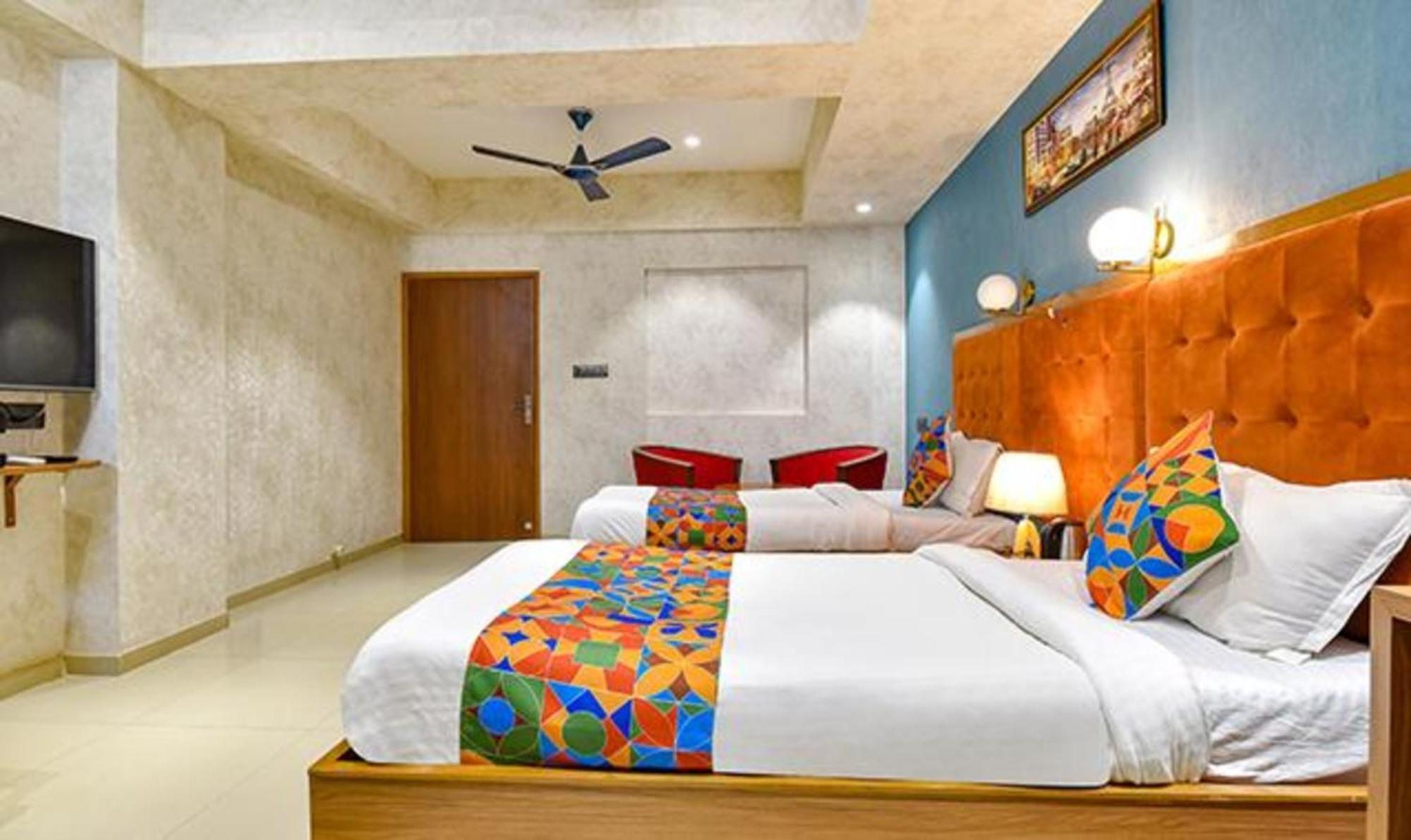 Fabhotel Siddharth Corporate - Vavol, Gandhinagar Exterior foto